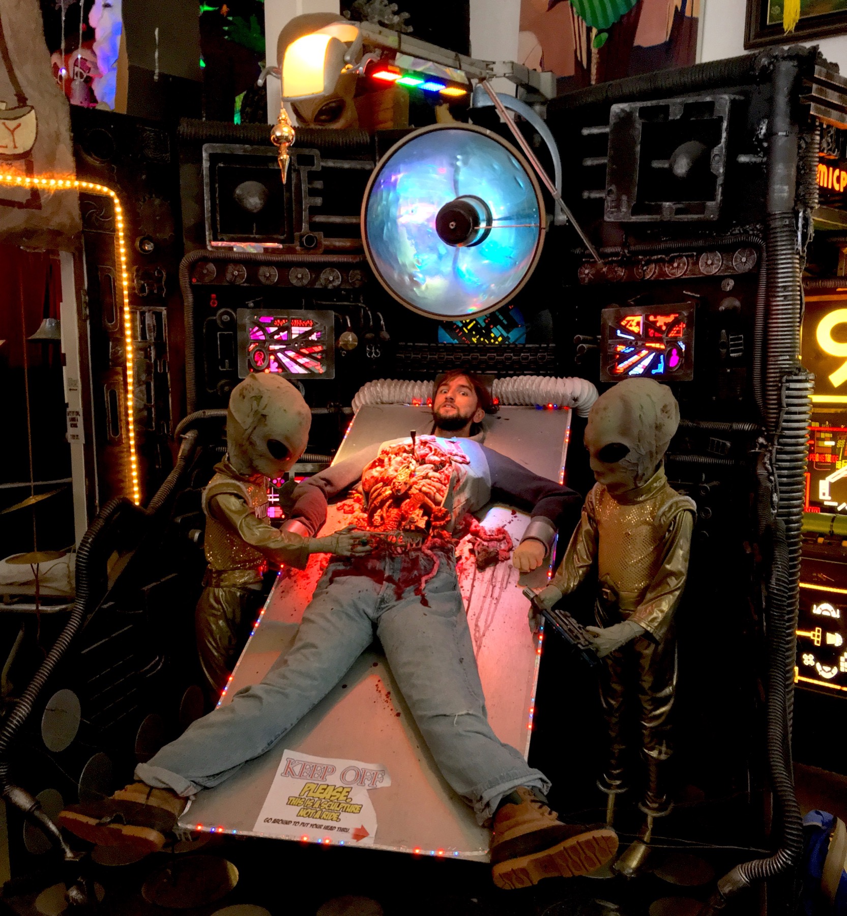 On the way back from Forest Park I stopped into the Freakybuttrue Peculiarium and was abducted by aliens nbd On the way back from Forest Park I stopped into the Freakybuttrue Peculiarium and was abducted by aliens nbd